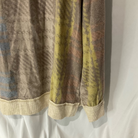 Saints and Hearts Womens Plaid Soft Sweater Size Large Multi Color - Picture 15 of 16